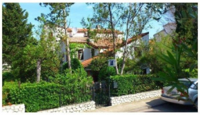 Oleander Apartments